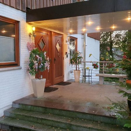 Apartment Bei Hamburg Bis 10 Personen Mit Terasse Und Gartennutzung. Бухґольц-ін-дер-Нордгайде Екстер'єр фото